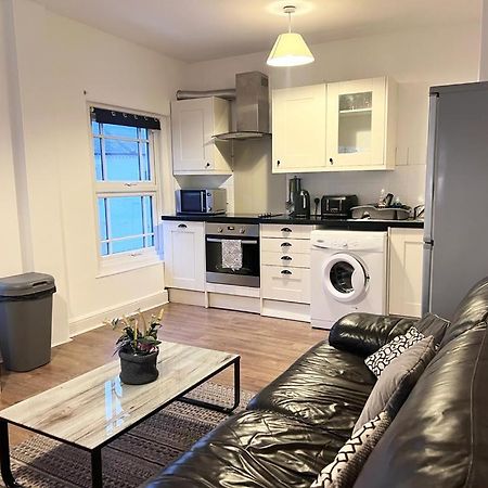 Yeovil Apartments Luaran gambar